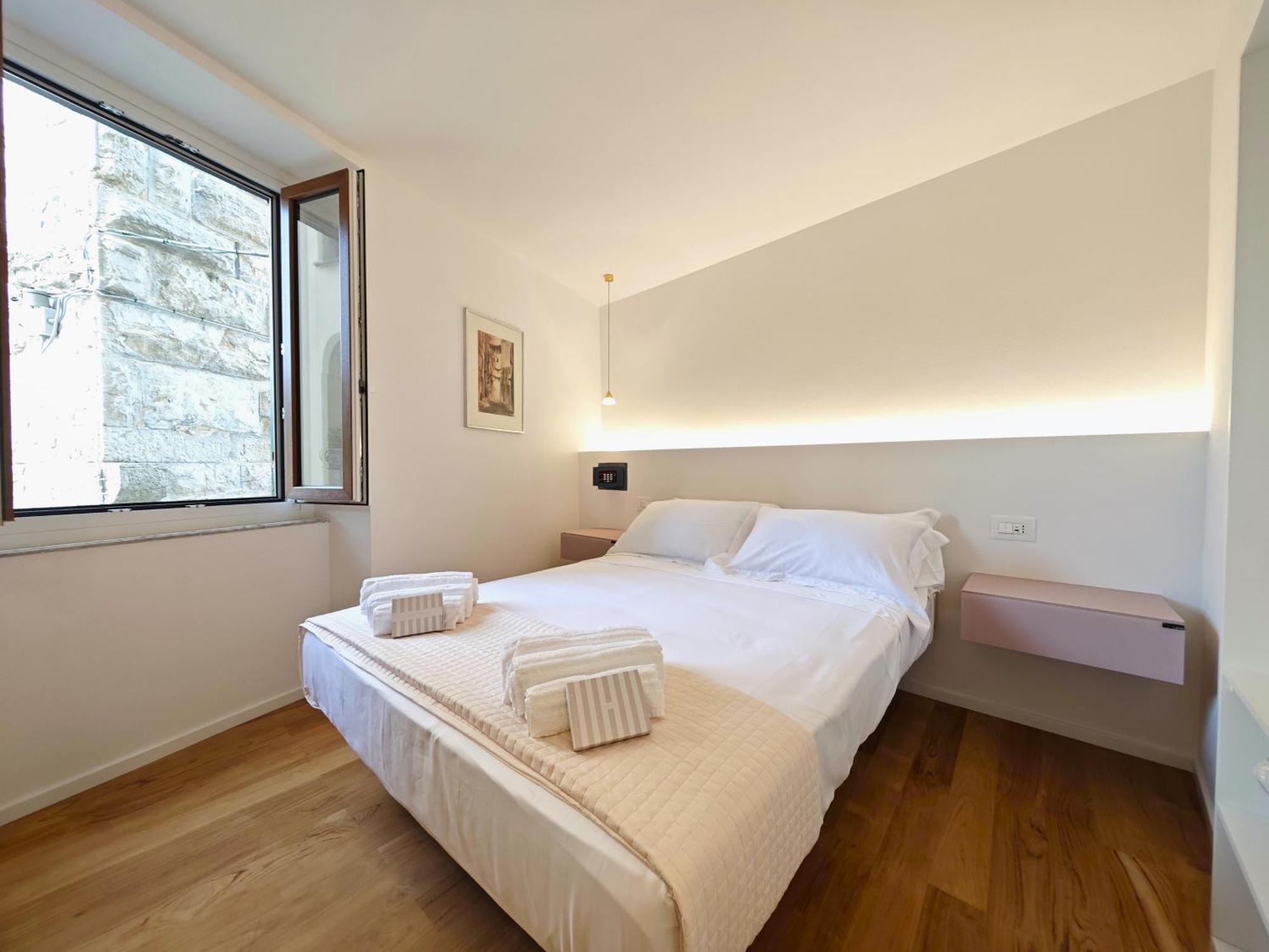 דירות פורטו ונרה La Casa Rotonda מראה חיצוני תמונה