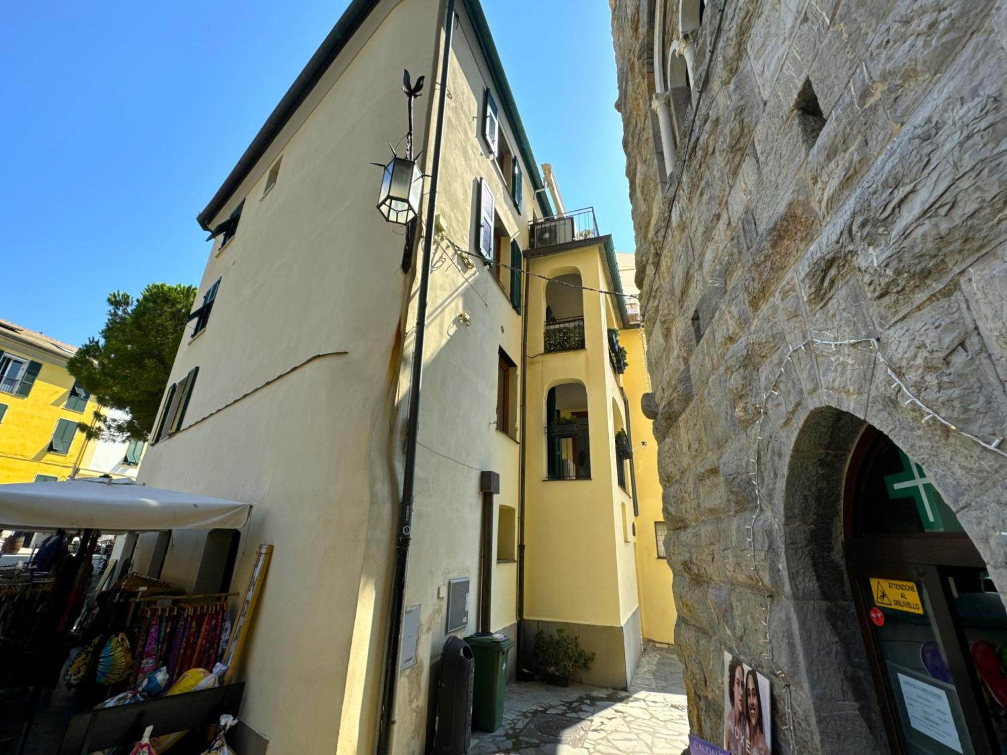 דירות פורטו ונרה La Casa Rotonda מראה חיצוני תמונה