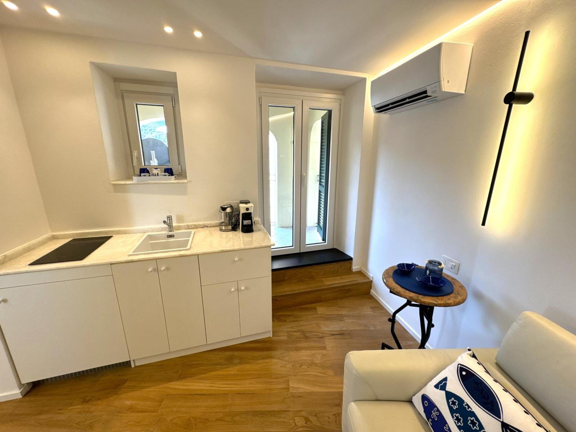 דירות פורטו ונרה La Casa Rotonda מראה חיצוני תמונה
